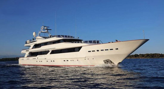 luxury yacht for sale dubai